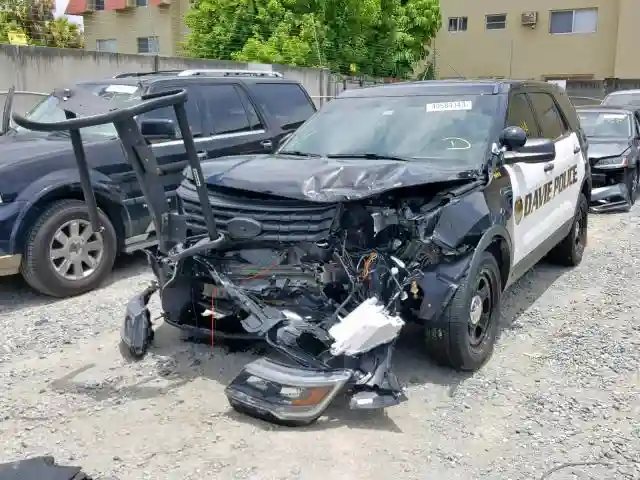 1FM5K8AR1JGA58666 2018 FORD EXPLORER POLICE INTERCEPTOR-1