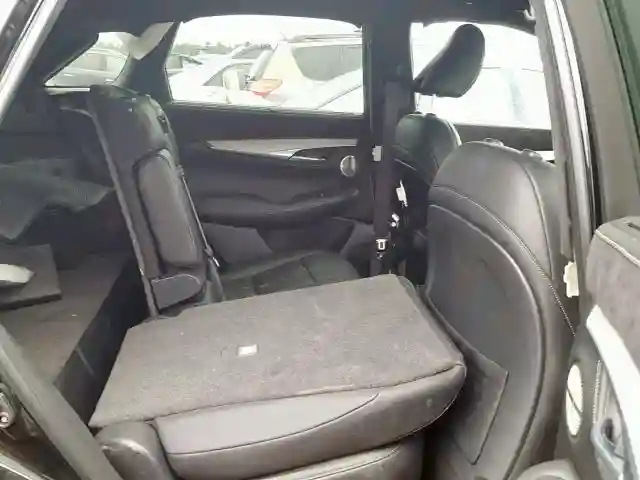 3PCAJ5M12KF103085 2019 INFINITI QX50 ESSENTIAL-5
