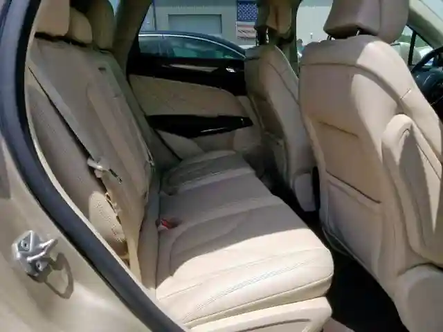 5LMCJ1C95HUL14377 2017 LINCOLN MKC PREMIERE-5