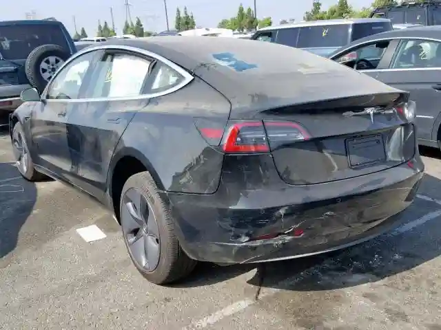 5YJ3E1EAXKF305161 2019 TESLA MODEL 3-2