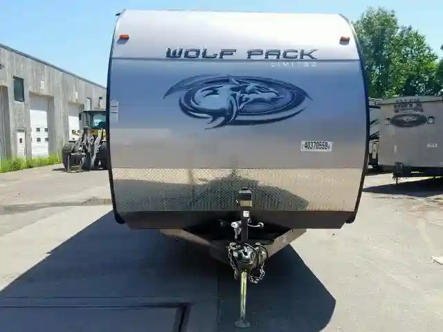 4X4TCTZ27HY208961 2017 WILDWOOD CHEROKEE M-1