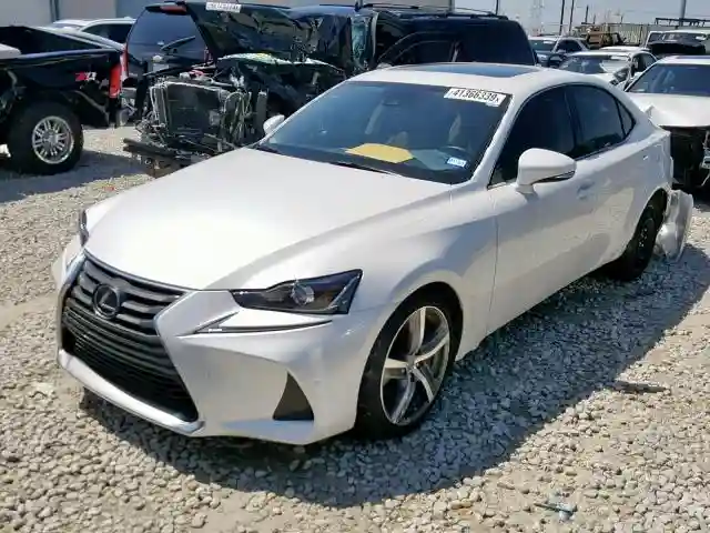 JTHBA1D22K5089341 2019 LEXUS IS 300-1