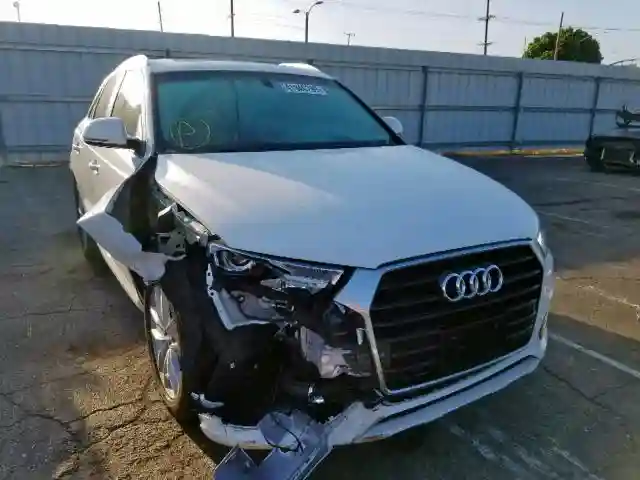 WA1BCCFS3JR012919 2018 AUDI Q3 PREMIUM-0