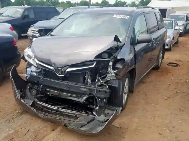 5TDKZ3DC3JS913516 2018 TOYOTA SIENNA LE-1