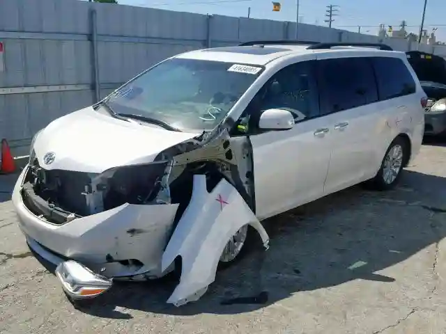 5TDYK3DC4FS659093 2015 TOYOTA SIENNA XLE-1