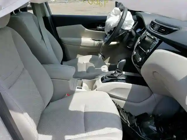 JN1BJ1CR2KW621071 2019 NISSAN ROGUE SPORT S-4