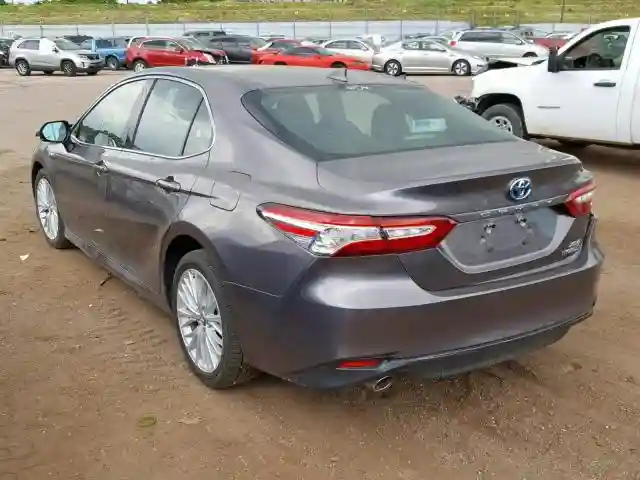 4T1B21HK5KU516053 2019 TOYOTA CAMRY HYBRID-2