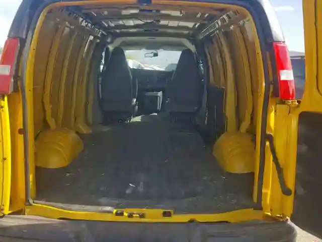 QGCWGAFP6J1312075 2018 CHEVROLET EXPRESS G2-5