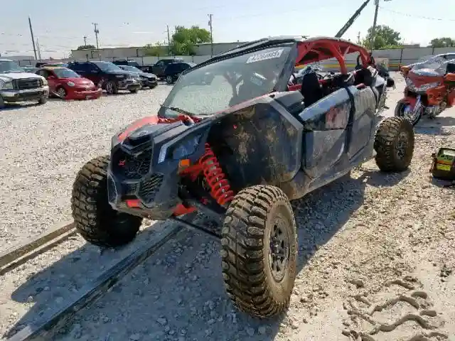 3JBVNAW47JK003353 2018 CAN-AM MAVERICK X3 MAX X RS TURBO R-1