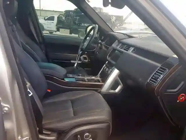 SALGS5FE8HA322585 2017 LAND ROVER RANGE ROVER SUPERCHARGED-4