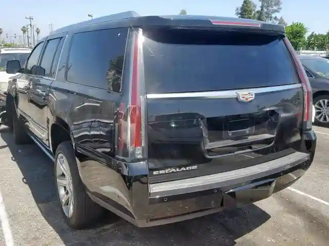 1GYS4JKJ4HR200325 2017 CADILLAC ESCALADE ESV PREMIUM LUXURY-2