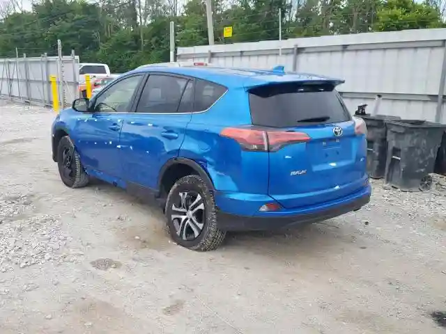 JTMZFREV6JJ198755 2018 TOYOTA RAV4 LE-2