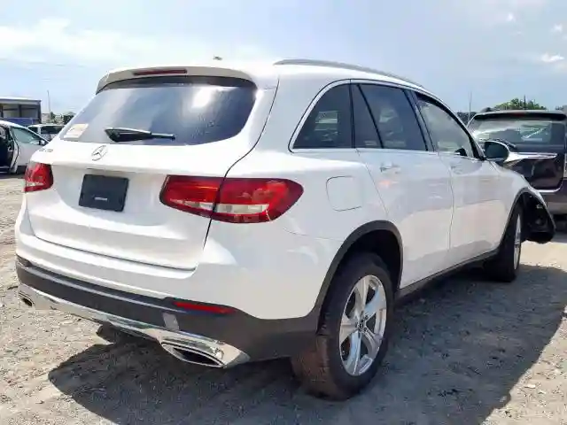 WDC0G4JB4JV023783 2018 MERCEDES-BENZ GLC 300-3