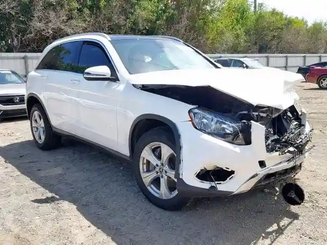 WDC0G4JB4JV023783 2018 MERCEDES-BENZ GLC 300-0
