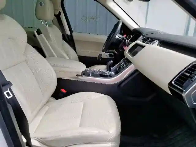 SALWR2FV1HA681282 2017 LAND ROVER RANGE ROVER SPORT HSE-4