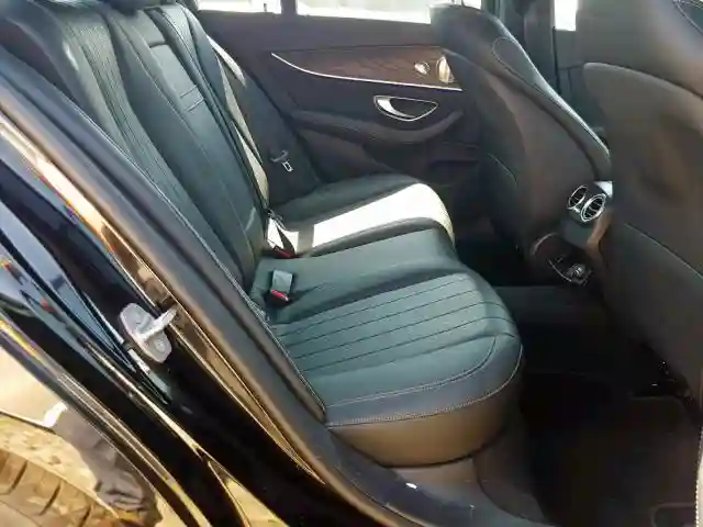 WDDZF4KB2HA079212 2017 MERCEDES-BENZ E 300 4MATIC-5