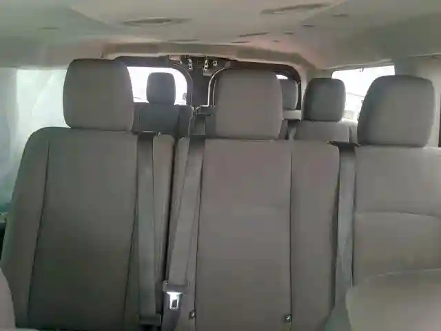 5BZBF0AA8HN850181 2017 NISSAN NV 3500-5