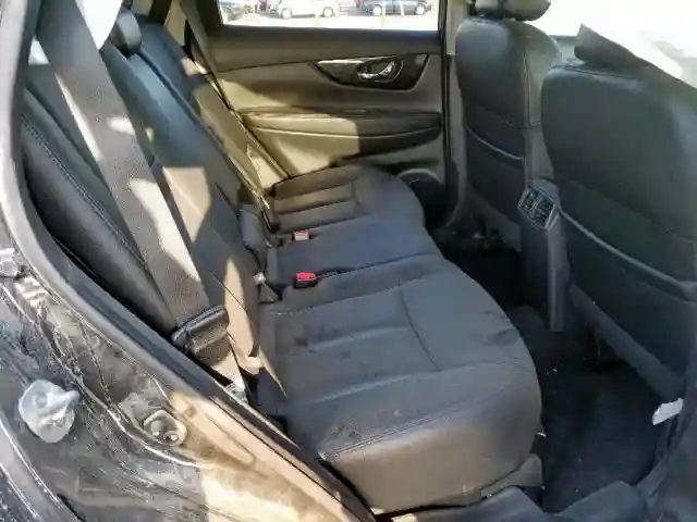 5N1AT2MV6HC756130 2017 NISSAN ROGUE SV-5