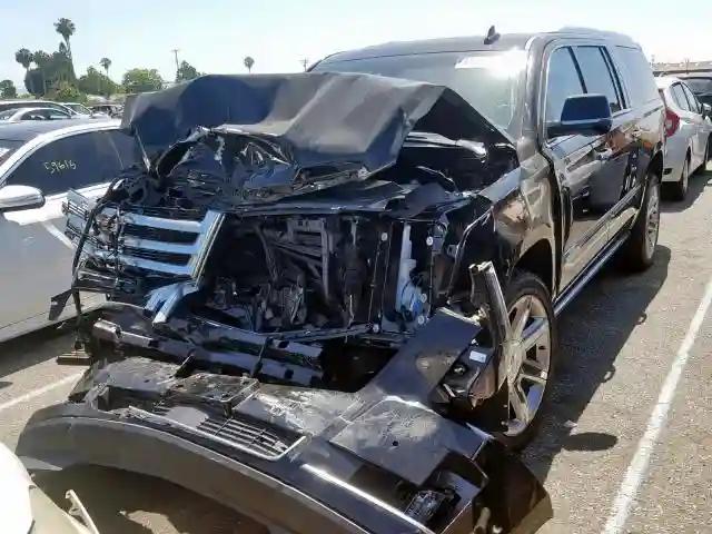 1GYS4JKJ4HR200325 2017 CADILLAC ESCALADE ESV PREMIUM LUXURY-1