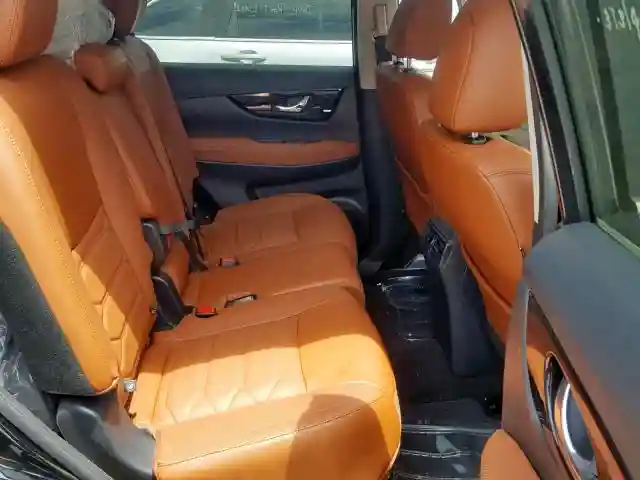 5N1AT2MV2KC799659 2019 NISSAN ROGUE S-5