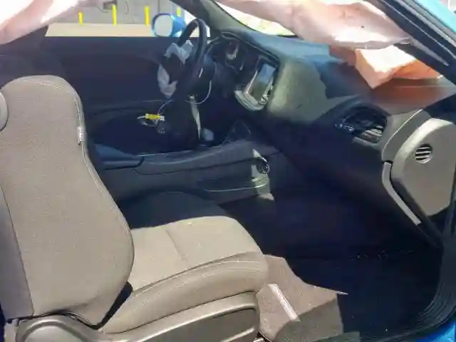 2C3CDZBT5GH213775 2016 DODGE CHALLENGER R/T-4