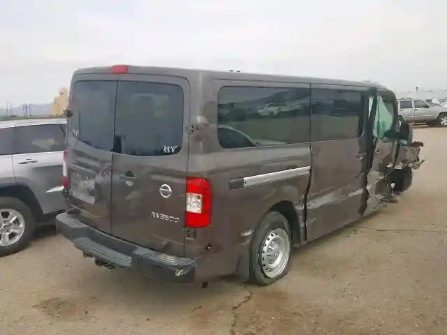 5BZBF0AA8HN850181 2017 NISSAN NV 3500-3