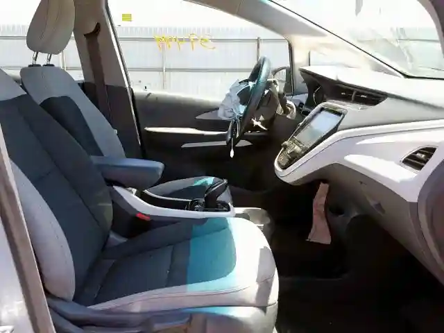 1G1FW6S02H4130237 2017 CHEVROLET BOLT EV LT-4