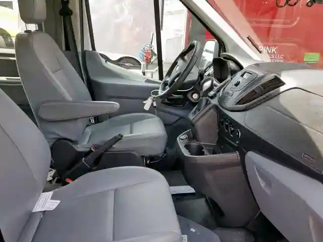 1FTBW3XM4HKA15599 2017 FORD TRANSIT T-350-4