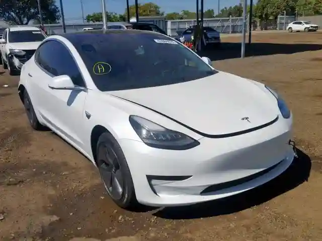 5YJ3E1EAXJF040210 2018 TESLA MODEL 3-0