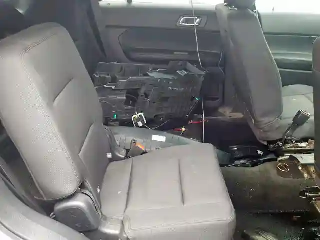 1FM5K8AR6HGC85989 2017 FORD EXPLORER POLICE INTERCEPTOR-5