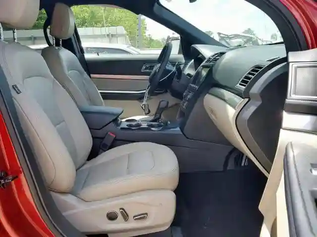 1FM5K7D87JGC52082 2018 FORD EXPLORER XLT-4