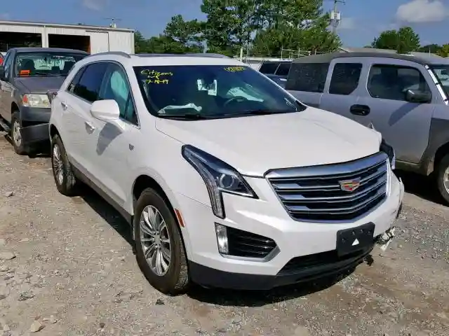 1GYKNDRS3HZ152734 2017 CADILLAC XT5 LUXURY-0