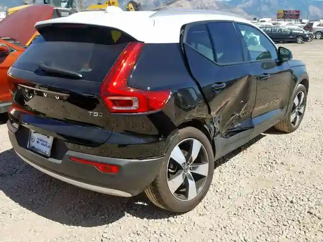 YV4162XZ1K2013640 2019 VOLVO XC40 T5-3