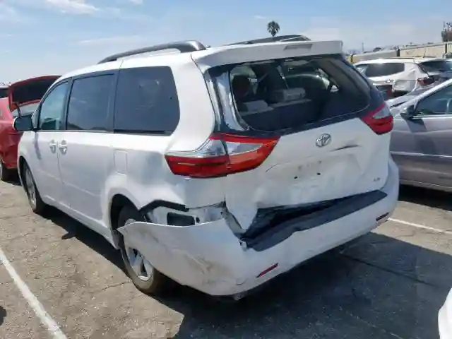 5TDKK3DC7GS748132 2016 TOYOTA SIENNA LE-2