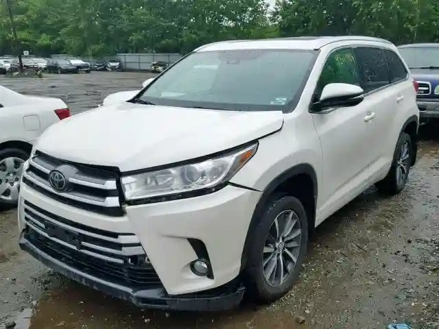 5TDJZRFH0HS510661 2017 TOYOTA HIGHLANDER SE-1