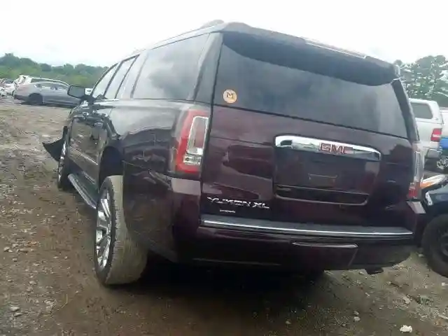 1GKS2HKJ5HR287290 2017 GMC YUKON XL DENALI-2