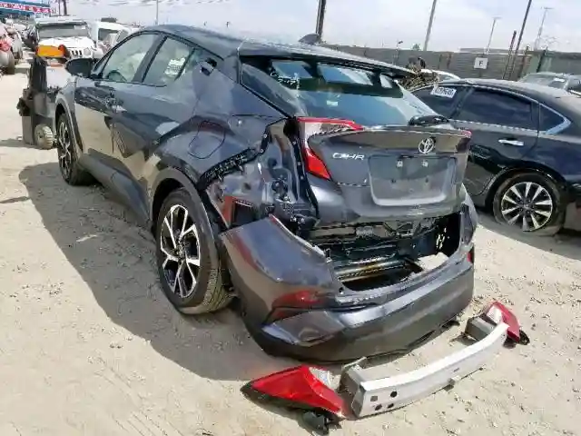 JTNKHMBX2K1041760 2019 TOYOTA C-HR XLE-2