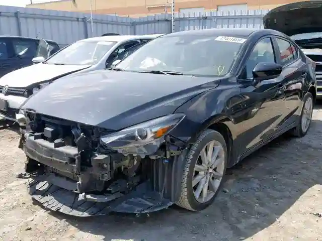 3MZBN1W39JM172623 2018 MAZDA 3 GRAND TOURING-1