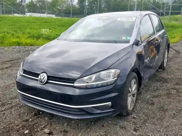 3VWG17AU1JM294073 2018 VOLKSWAGEN GOLF S-1