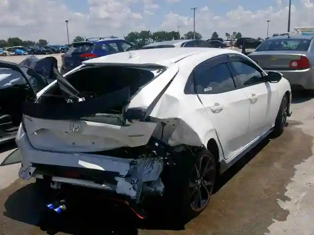 SHHFK7H42JU233447 2018 HONDA CIVIC SPORT-3
