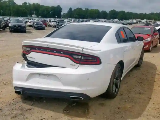 2C3CDXCT0JH225276 2018 DODGE CHARGER R/T-3