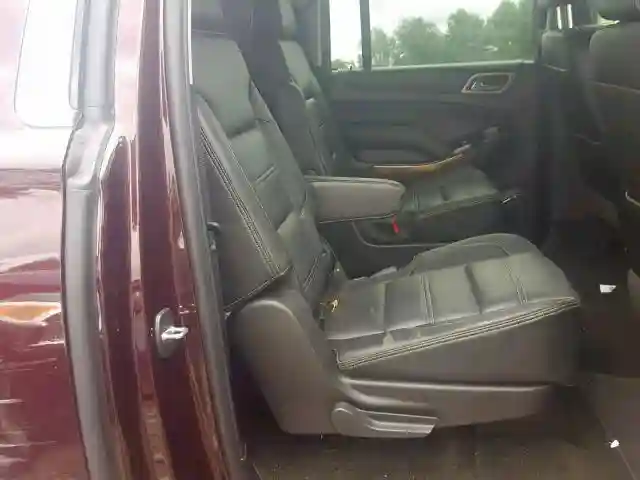 1GKS2HKJ5HR287290 2017 GMC YUKON XL DENALI-5