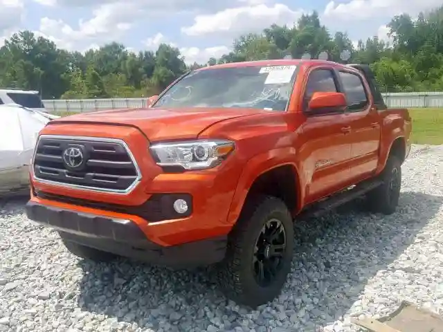5TFAZ5CNXJX058527 2018 TOYOTA TACOMA DOUBLE CAB-1
