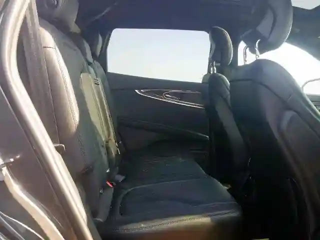 2LMPJ8LR1JBL41704 2018 LINCOLN MKX RESERVE-5