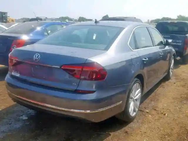 1VWBA7A35JC019955 2018 VOLKSWAGEN PASSAT SE-3