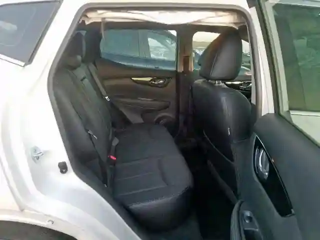 JN1BJ1CP1HW023867 2017 NISSAN ROGUE SPORT S-5
