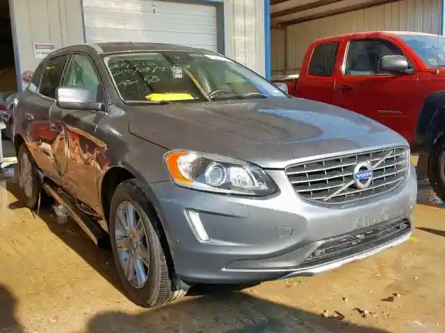 YV440MDU1H2009518 2017 VOLVO XC60 T5-0