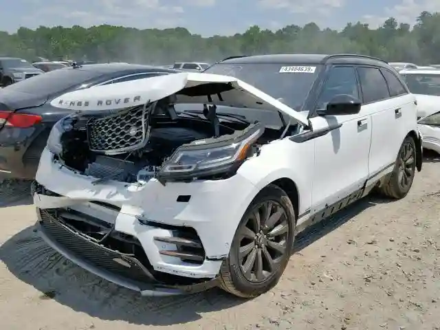 SALYL2FVXKA207638 2019 LAND ROVER RANGE ROVER VELAR R-DYNAMIC SE-1