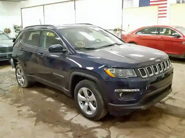 3C4NJDBB2JT116880 2018 JEEP COMPASS LATITUDE-0