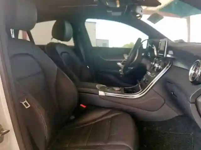 WDC0J4KB7JF355419 2018 MERCEDES-BENZ GLC COUPE 300 4MATIC-4